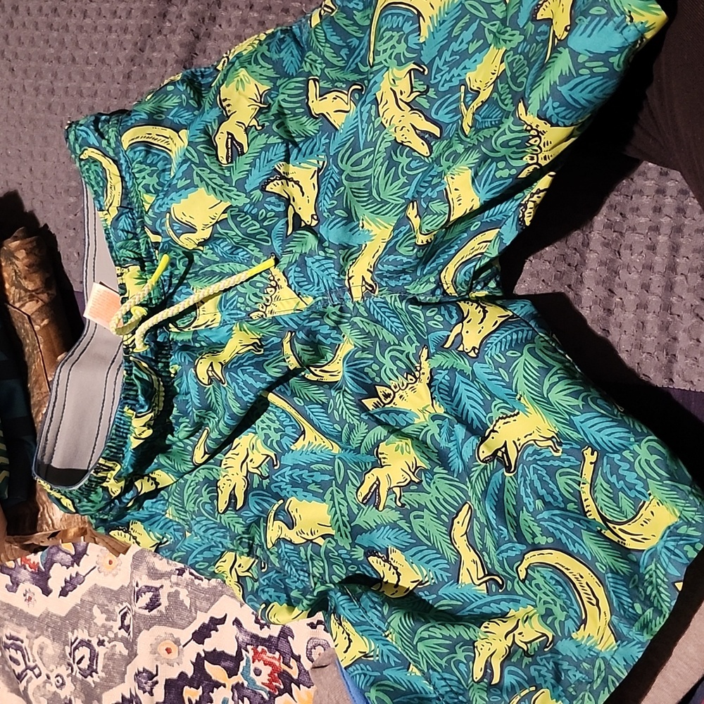 Swimming shirts